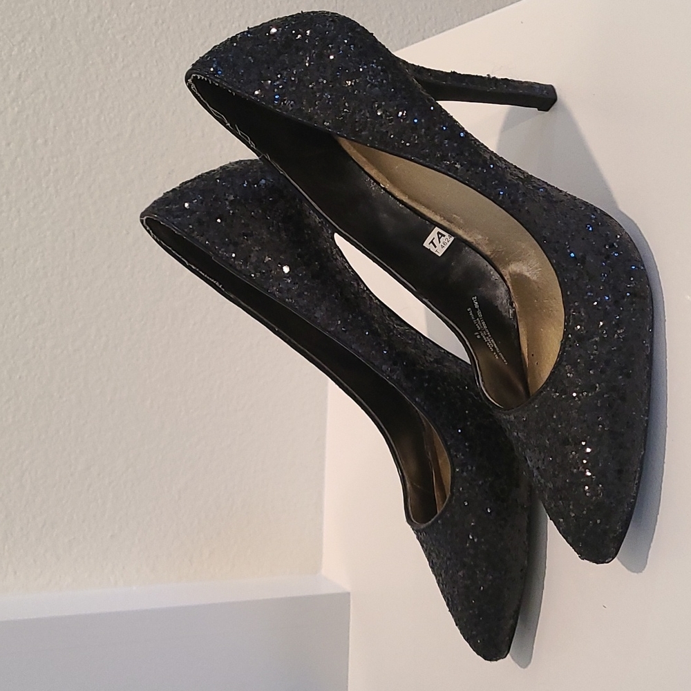 Mossimo Black Glitter Sparkle Pumps